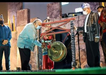 Gubernur Buka Pameran dan Tapak Tilas Oputa Yi Koo