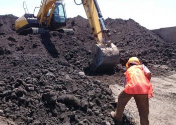 WIKA Bitumen Ekspor 100 Ribu Ton Aspal Buton ke Cina