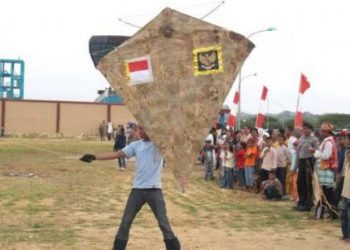 Muna Tuan Rumah Festival Layang-Layang Kaghati 2022