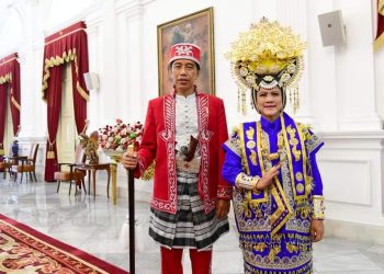 HUT ke-77 Kemerdekaan RI, Presiden Jokowi Kenakan Baju Adat Buton 