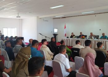 Terima Aspirasi Pemuda Buton, Basiran Instruksikan OPD untuk Cepat Tanggap dalam Bekerja