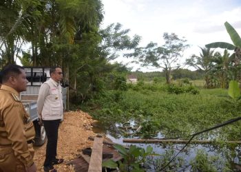 Pj Bupati Buton Tinjau Kawasan Banjir Lasembangi
