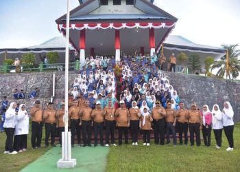 Sekda Sampaikan Amanat Menteri Agama di Apel HAB ke- 78 di Buton