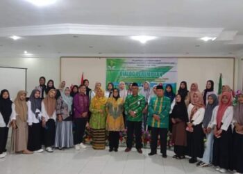 Sekda Buton Lantik Pimpinan Nasyiatul Aisyiyah