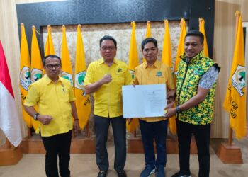 Terima B1KWK Golkar, Bakry-Wawan Makin Kuat di Pilkada Buton 2024