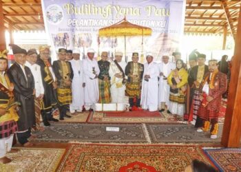 Hadiri Pelantikan Sultan Buton Ke- 41, Pj Gubernur Sultra Inisiasi Perda Masyarakat Hukum Adat 