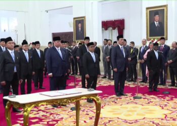 Kejutan! Presiden Prabowo Lantik Luhut Binsar Panjaitan Jadi Ketua Dewan Ekonomi Nasional