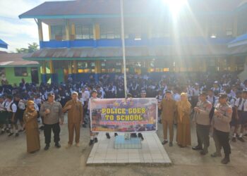 Polisi di Buton Masuk Sekolah, Edukasi Siswa Soal Kenakalan Remaja