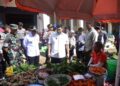Bupati dan Wakil Bupati Buton Sidak Pasar, Pastikan Harga dan Stok Sembako Aman Jelang Lebaran