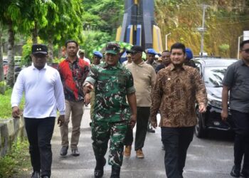 Pemda dan TNI Bersihkan Area Ibukota, Sukseskan Program 100 Hari Kerja Bupati dan Wakil Bupati Buton
