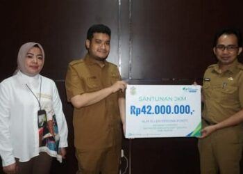 Bupati Buton Komitmen Beri Jaminan Sosial untuk Pekerja Rentan Miskin