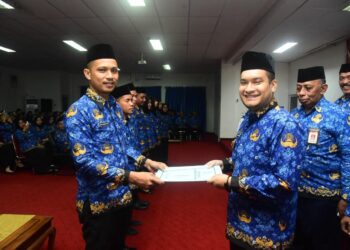Resmi Jadi Abdi Negara, Ratusan CPNS Buton Diminta Lebih Banyak Beraktivitas di Buton