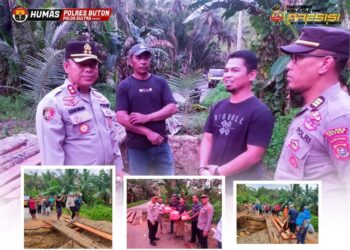 Polisi Turun Tangan Bantu Perbaiki Jembatan Penghubung Desa yang Ambruk Usai Hujan Deras di Buton