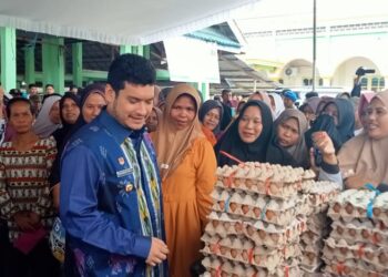 Bupati Buton Buka Gerakan Pangan Murah, Disambut Antusias Masyarakat