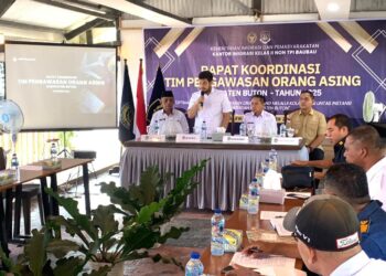 Bupati Buton Apresiasi Kinerja Tim Pengawasan Orang Asing